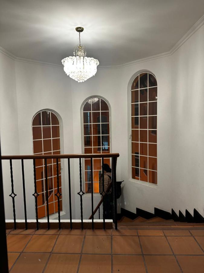 Hotel Artistico ボゴタ エクステリア 写真